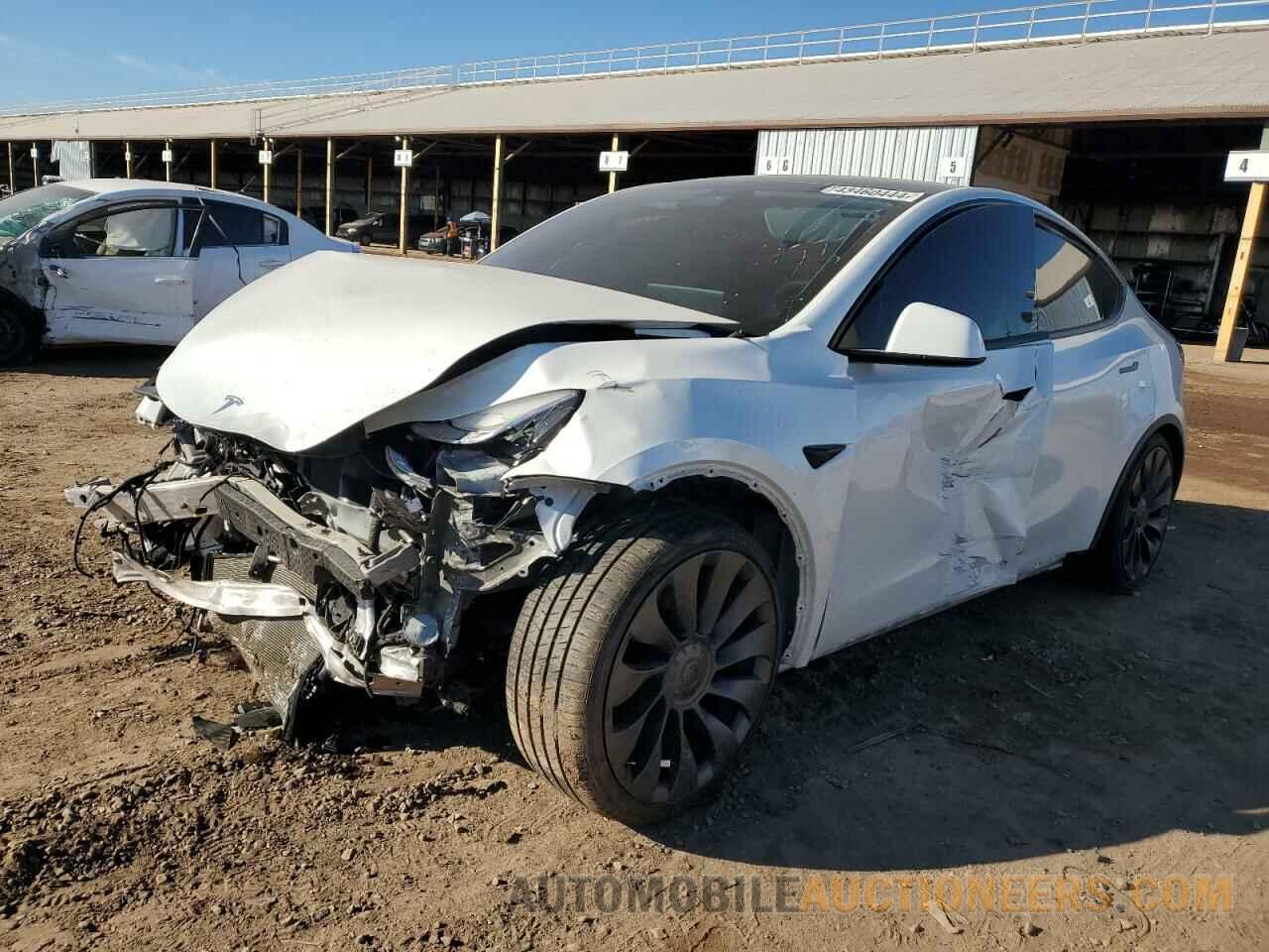 5YJYGDEF3LF034832 TESLA MODEL Y 2020