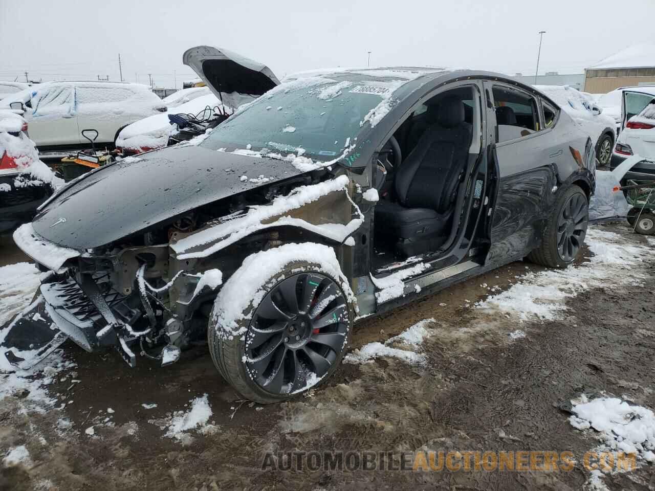 5YJYGDEF3MF076158 TESLA MODEL Y 2021