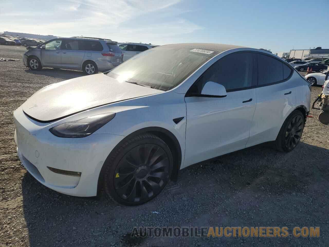 5YJYGDEF3MF262301 TESLA MODEL Y 2021