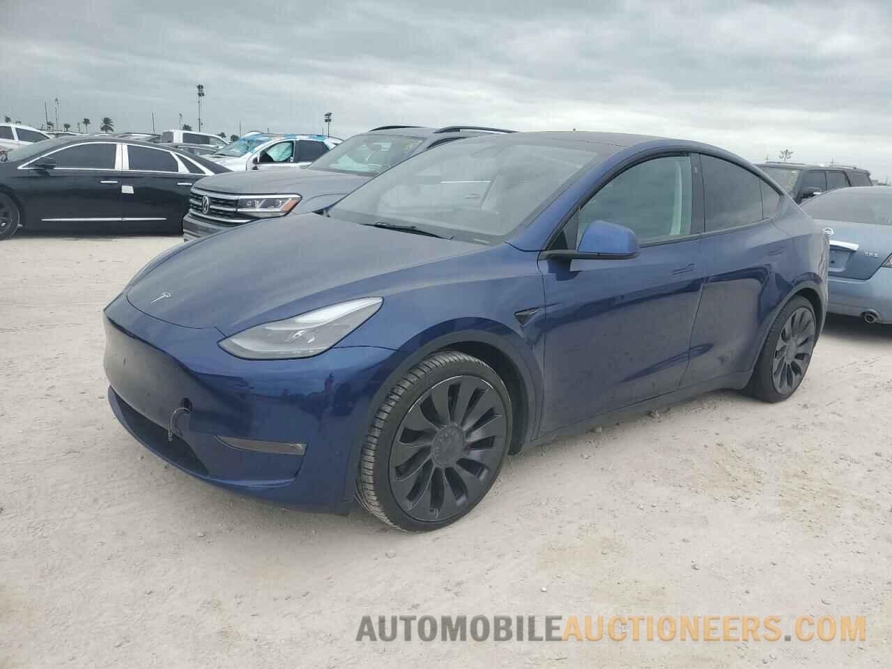 5YJYGDEF3MF302702 TESLA MODEL Y 2021