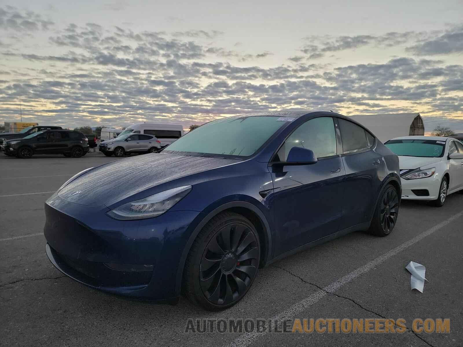 5YJYGDEF4LF000916 Tesla Mo 2020