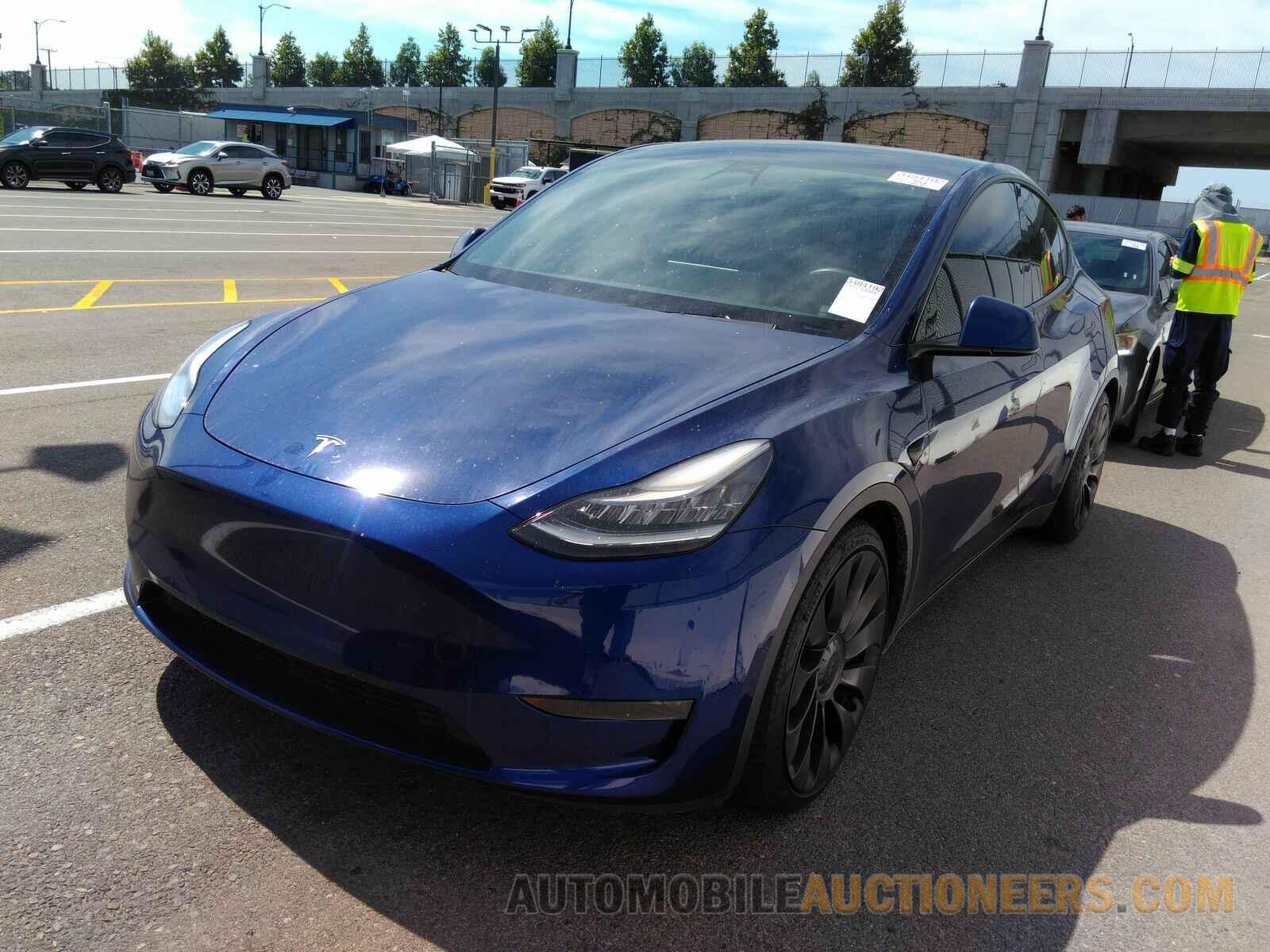 5YJYGDEF4MF070210 Tesla Mo 2021