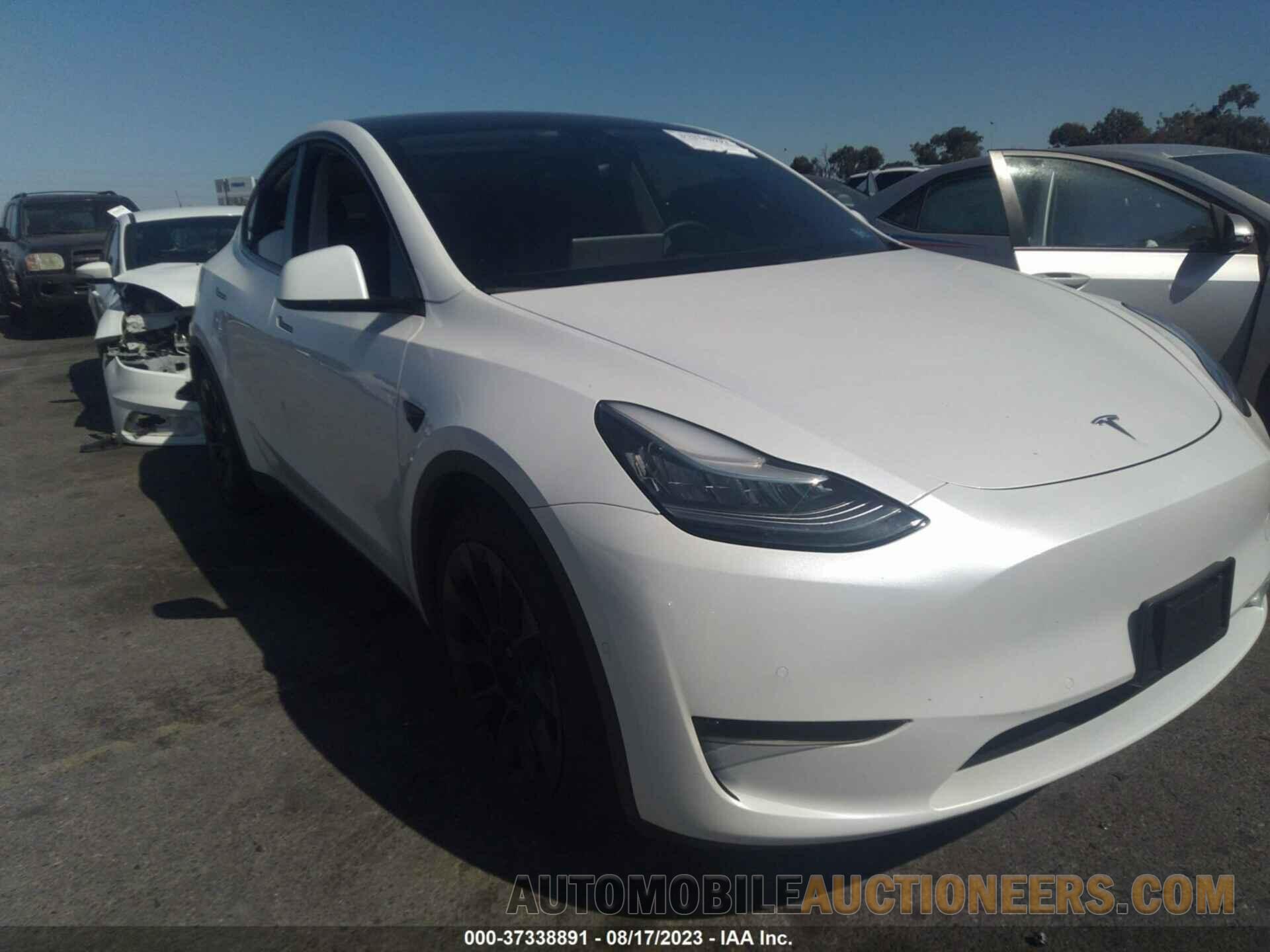 5YJYGDEF5LF004232 TESLA MODEL Y 2020