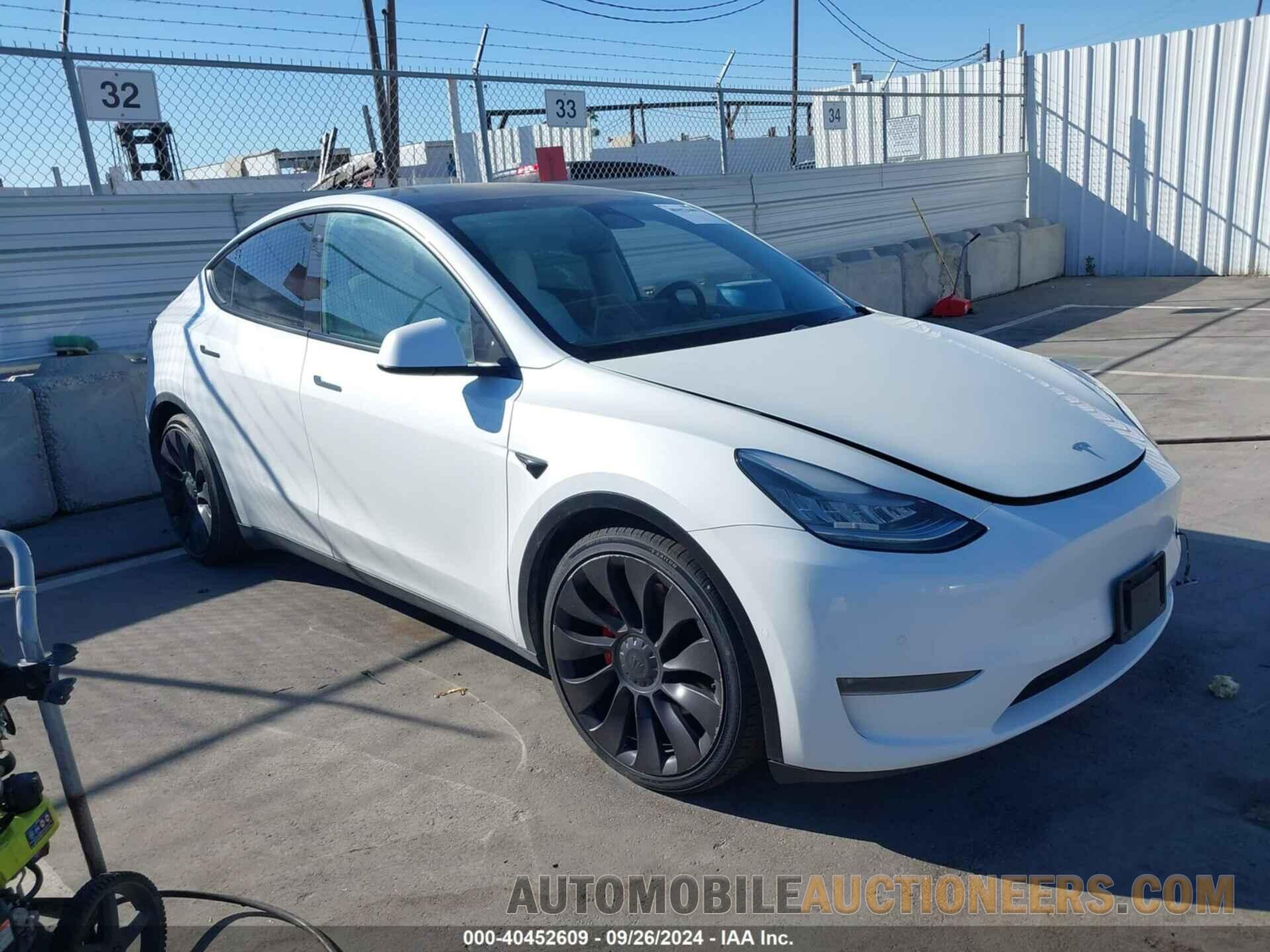 5YJYGDEF5LF023119 TESLA MODEL Y 2020