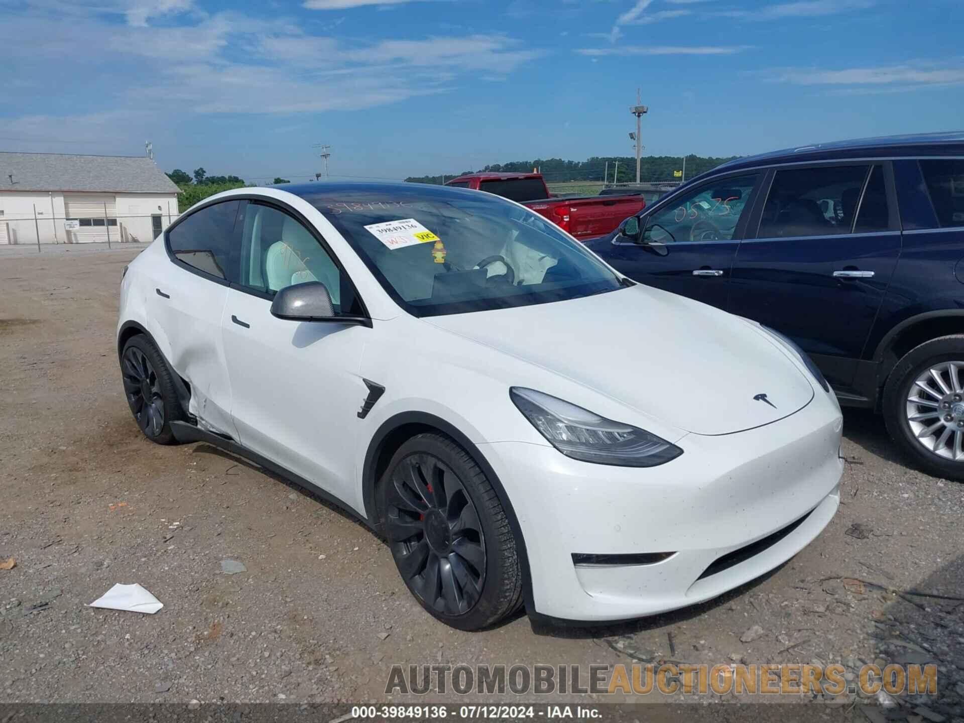 5YJYGDEF5LF040759 TESLA MODEL Y 2020