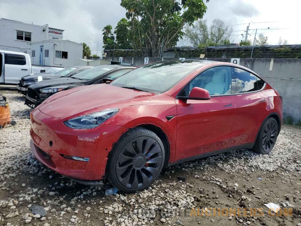 5YJYGDEF5MF250733 TESLA MODEL Y 2021