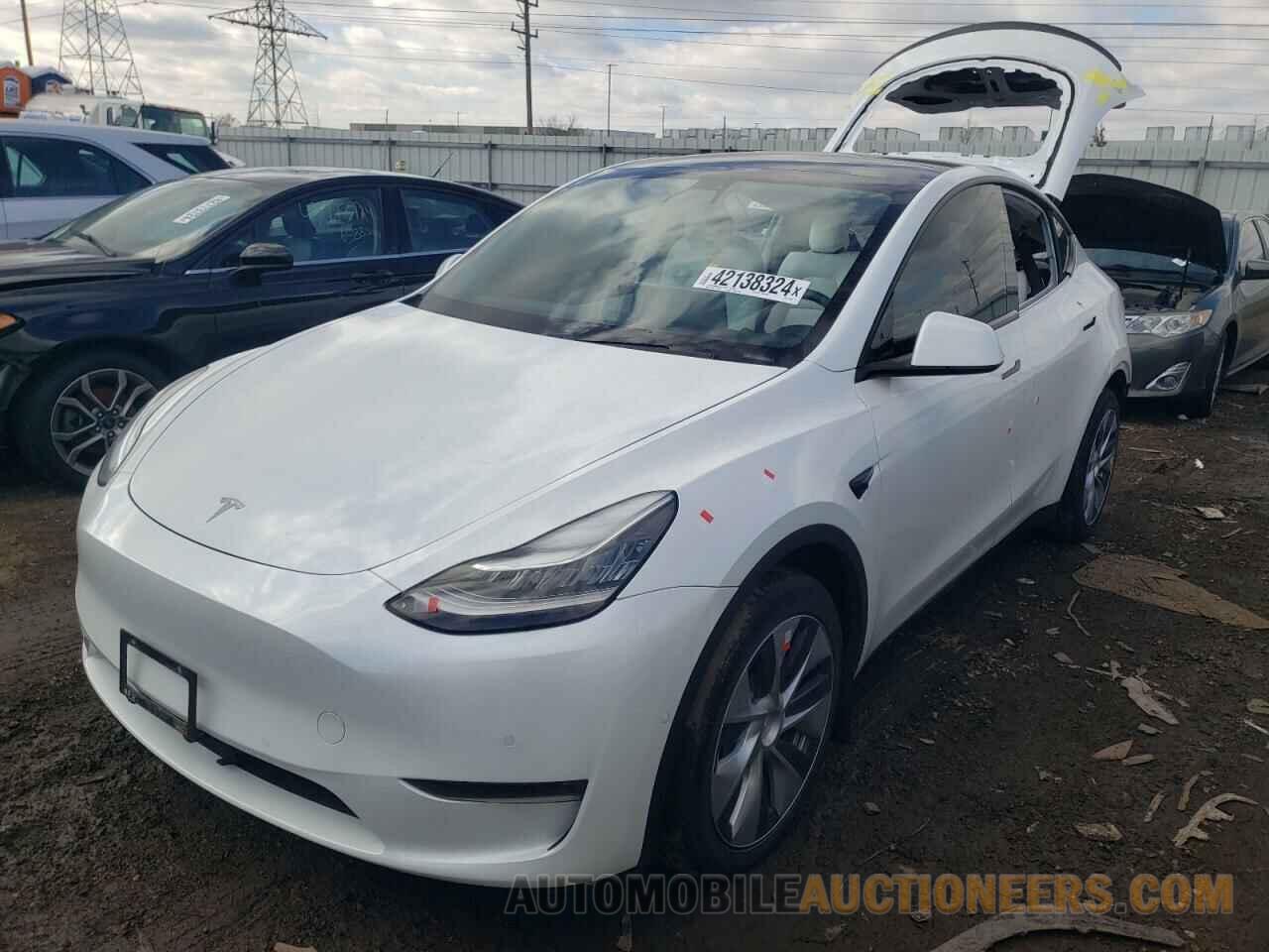 5YJYGDEF6LF018544 TESLA MODEL Y 2020