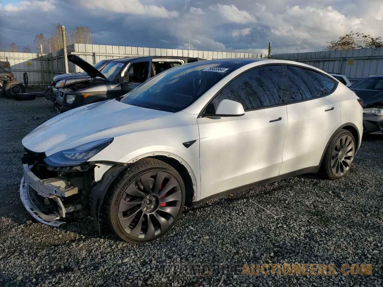 5YJYGDEF6LF053780 TESLA MODEL Y 2020