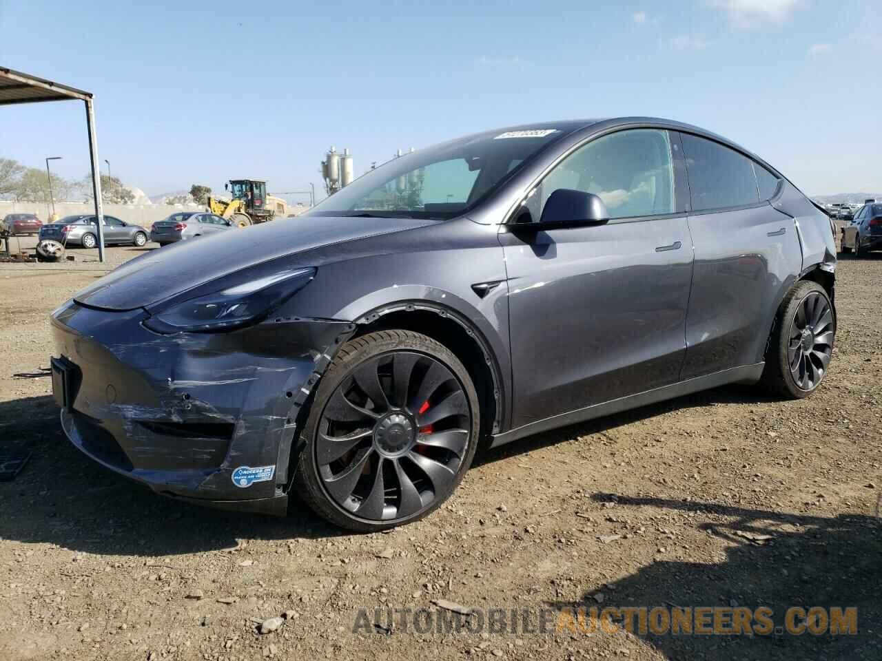 5YJYGDEF6MF267329 TESLA MODEL Y 2021