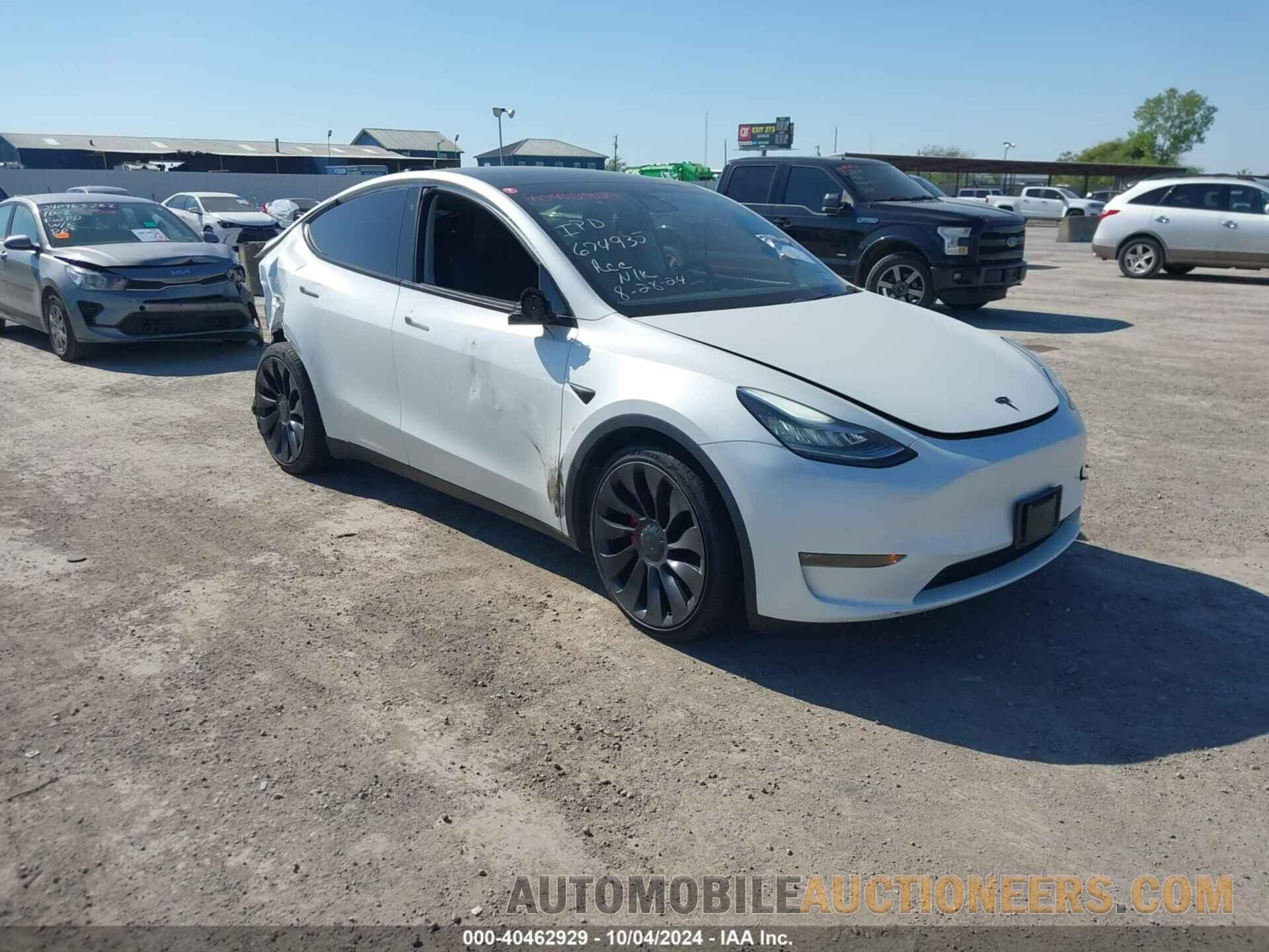 5YJYGDEF7LF001560 TESLA MODEL Y 2020