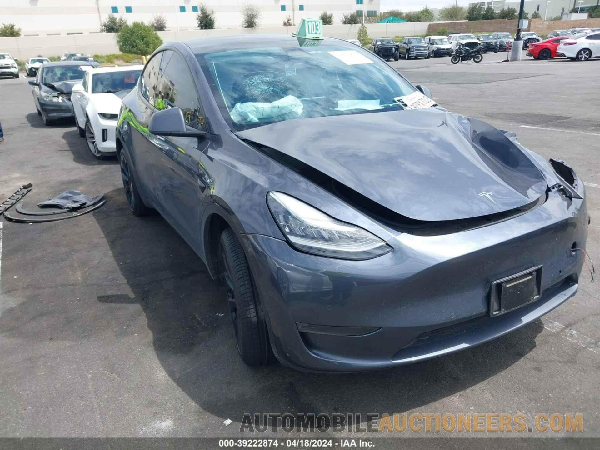 5YJYGDEF7LF004796 TESLA MODEL Y 2020