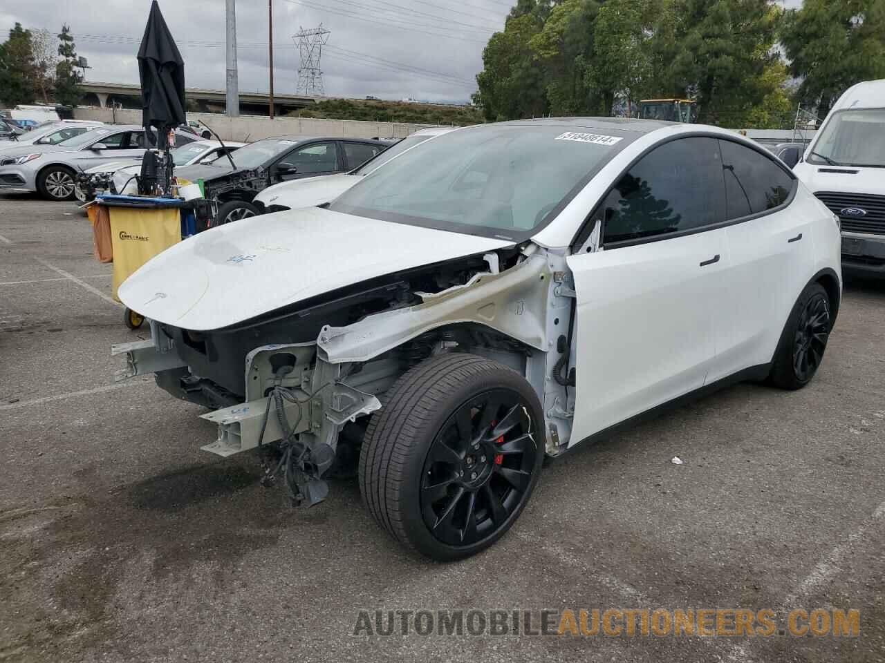 5YJYGDEF7LF023526 TESLA MODEL Y 2020