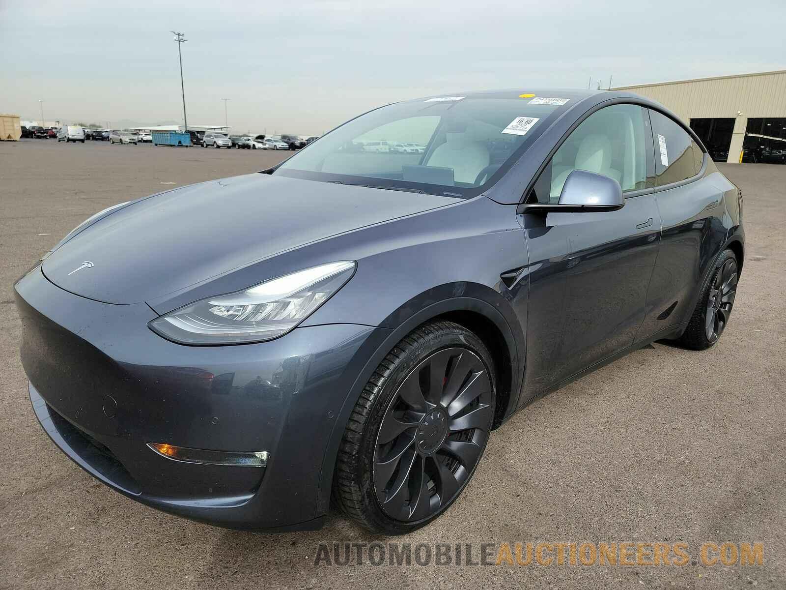 5YJYGDEF7LF028189 Tesla Mo 2020