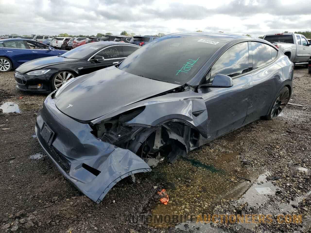 5YJYGDEF7LF037636 TESLA MODEL Y 2020