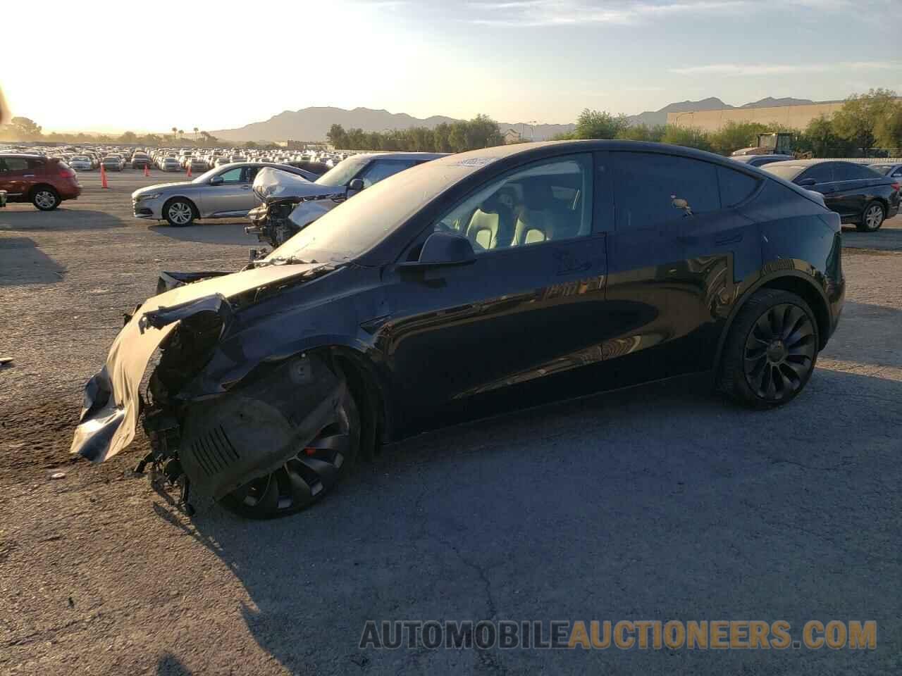 5YJYGDEF7MF141013 TESLA MODEL Y 2021