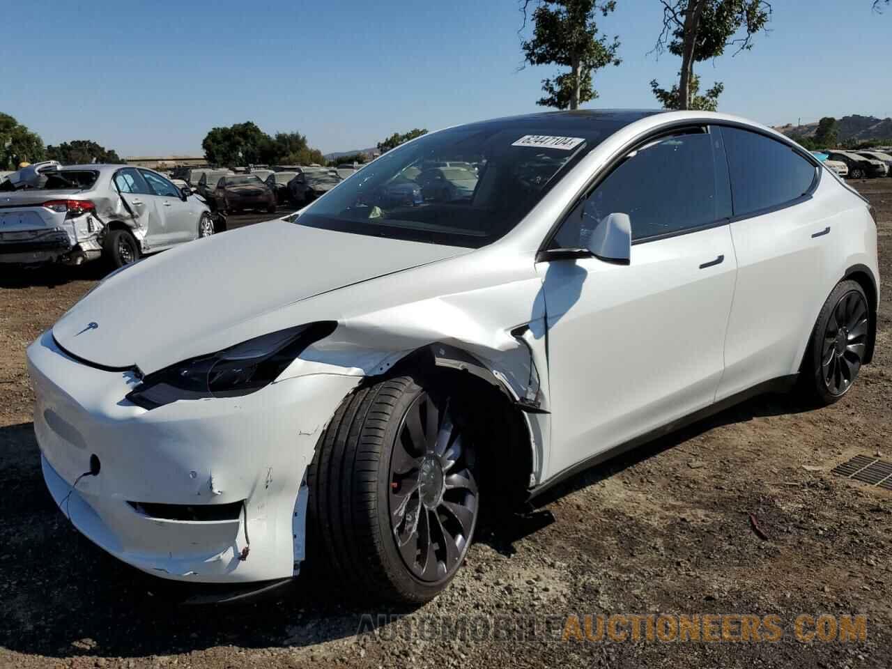 5YJYGDEF7MF240155 TESLA MODEL Y 2021