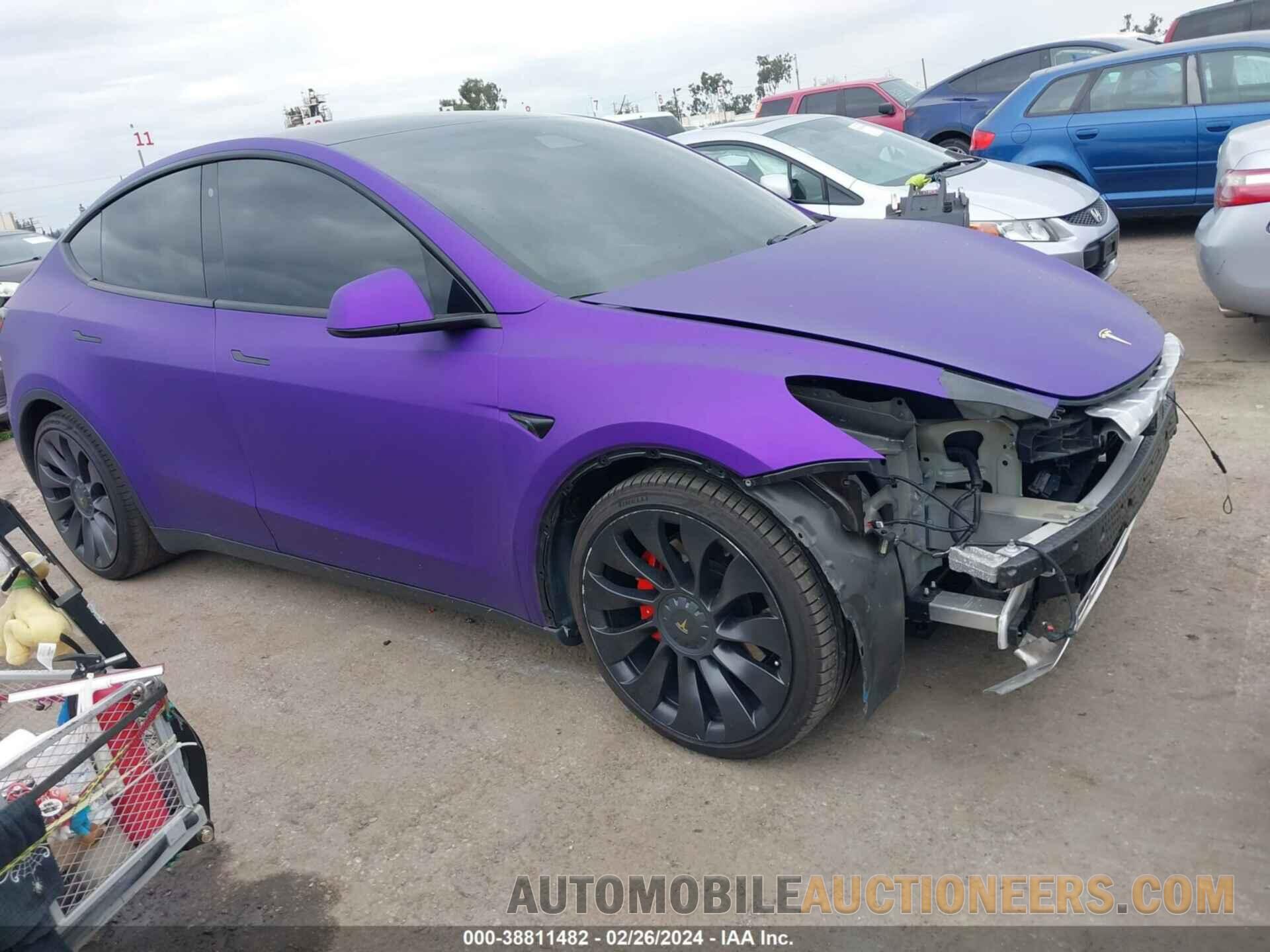 5YJYGDEF8LF041467 TESLA MODEL Y 2020