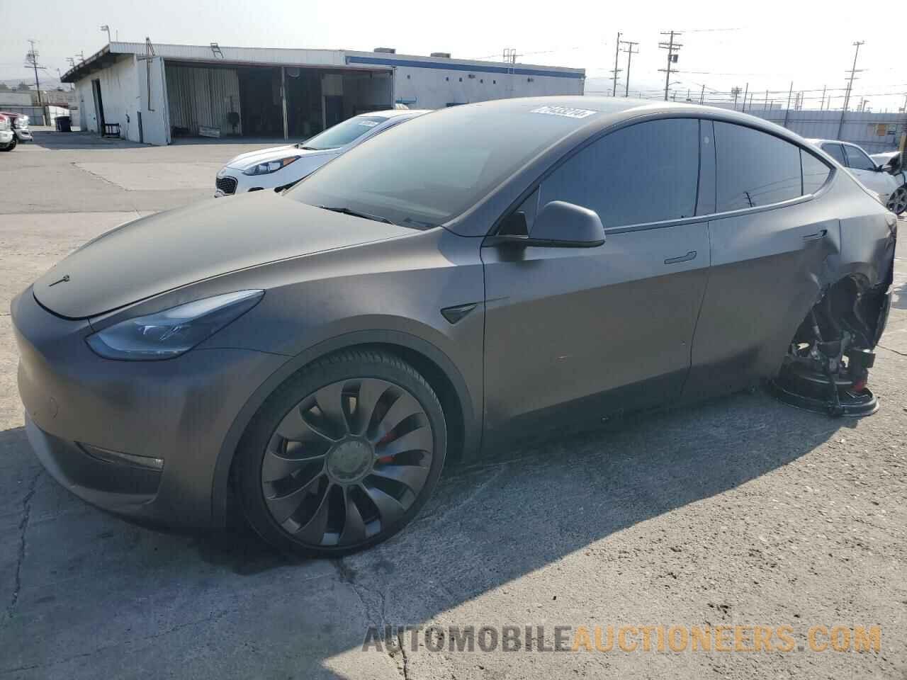 5YJYGDEF8MF216530 TESLA MODEL Y 2021