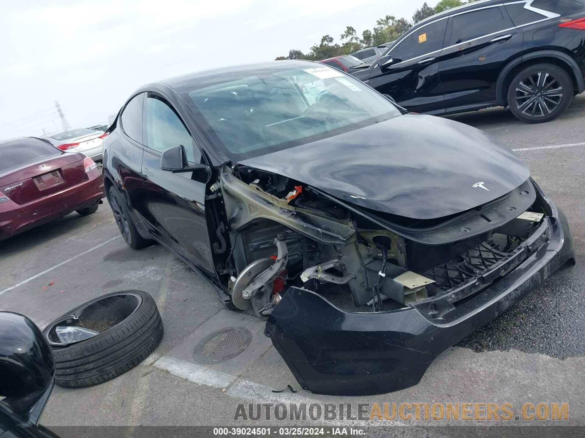 5YJYGDEF8MF251388 TESLA MODEL Y 2021