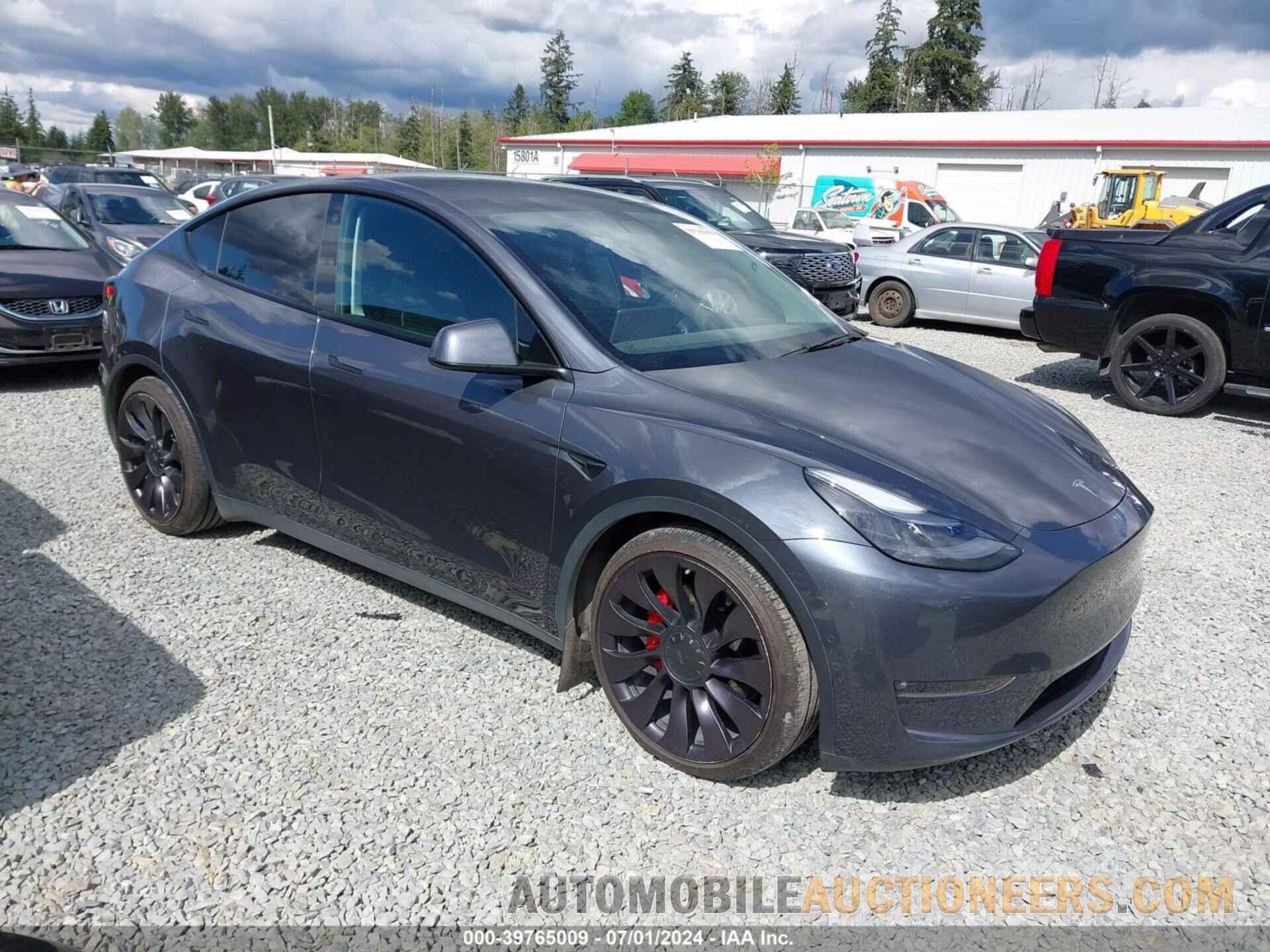 5YJYGDEF8MF251410 TESLA MODEL Y 2021