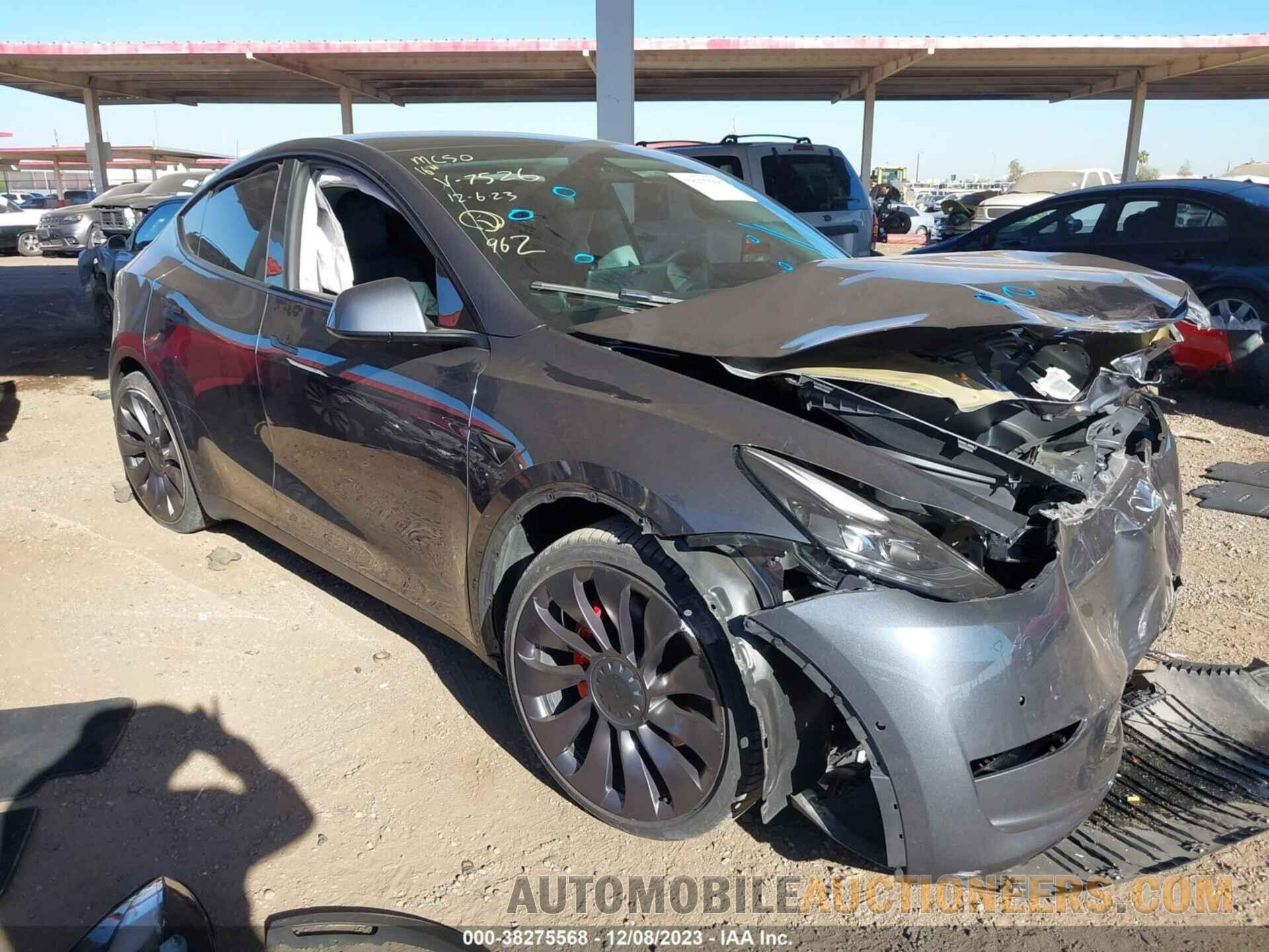 5YJYGDEF8MF267526 TESLA MODEL Y 2021