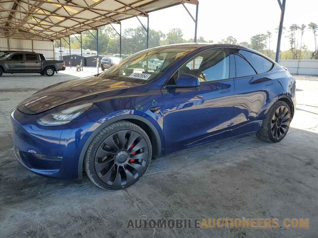 5YJYGDEF9LF000913 TESLA MODEL Y 2020