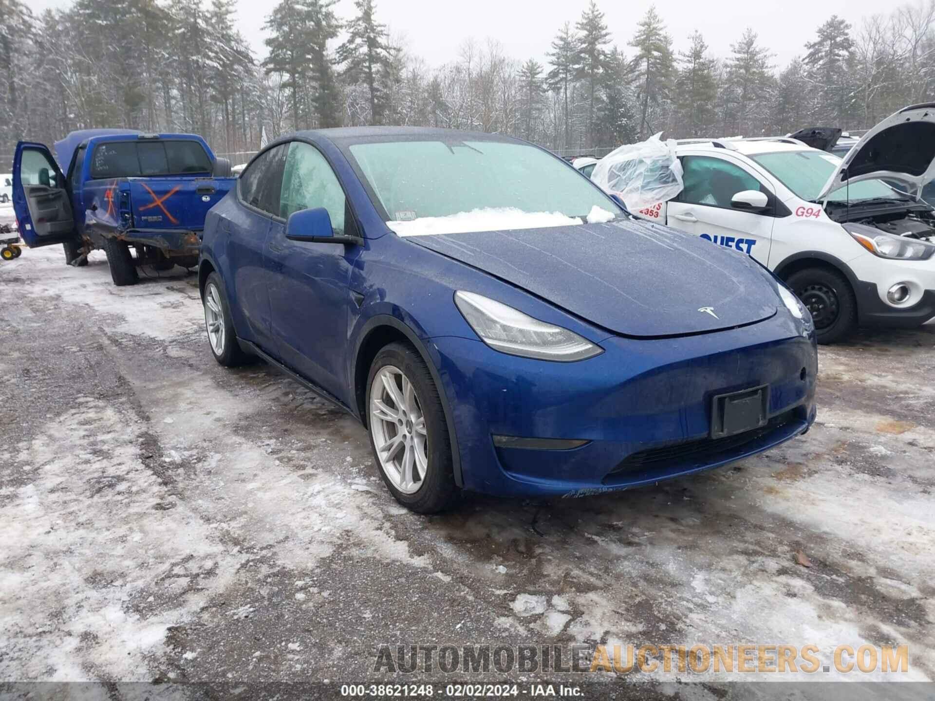 5YJYGDEF9LF038898 TESLA MODEL Y 2020