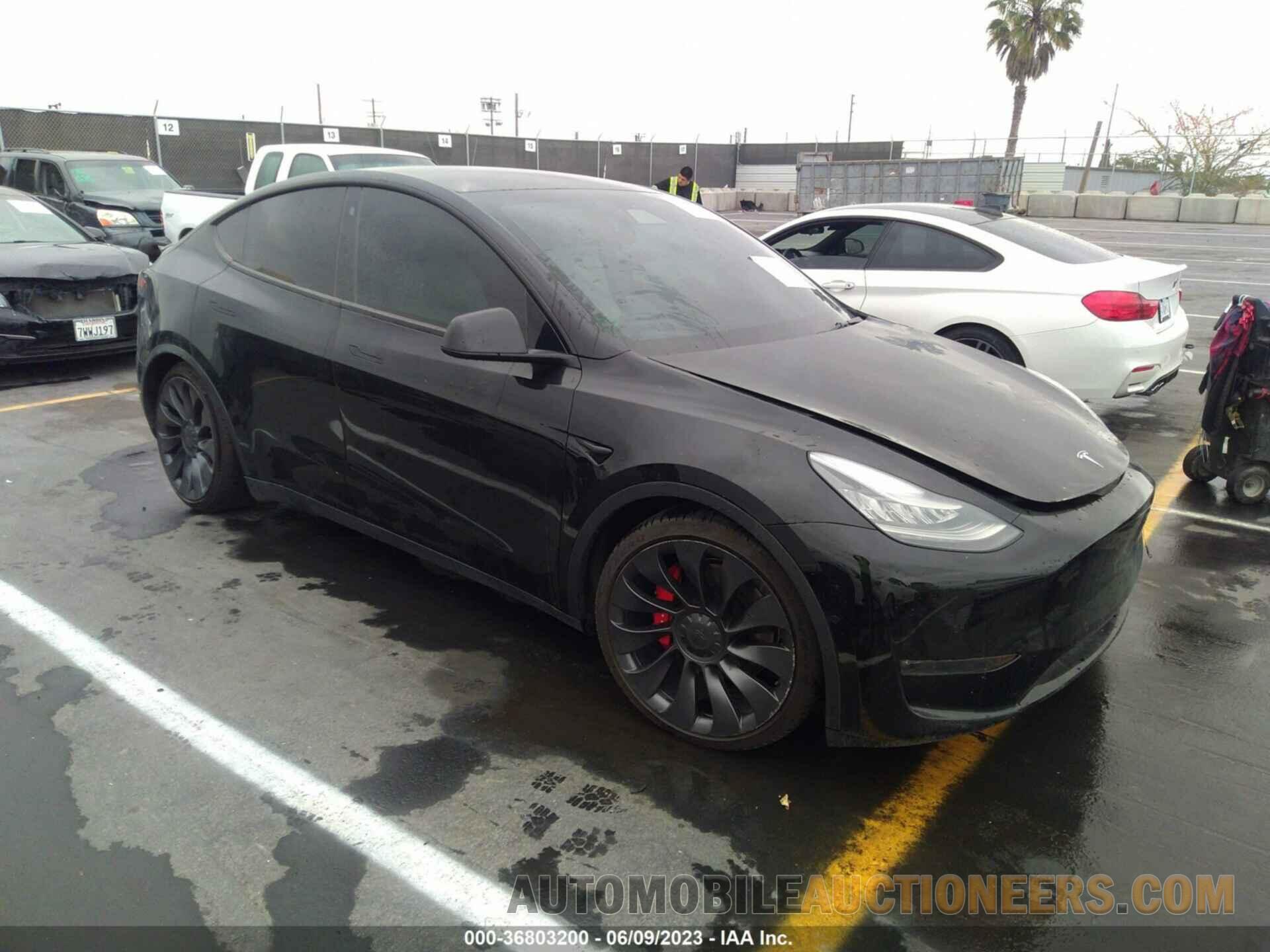 5YJYGDEF9MF092882 TESLA MODEL Y 2021