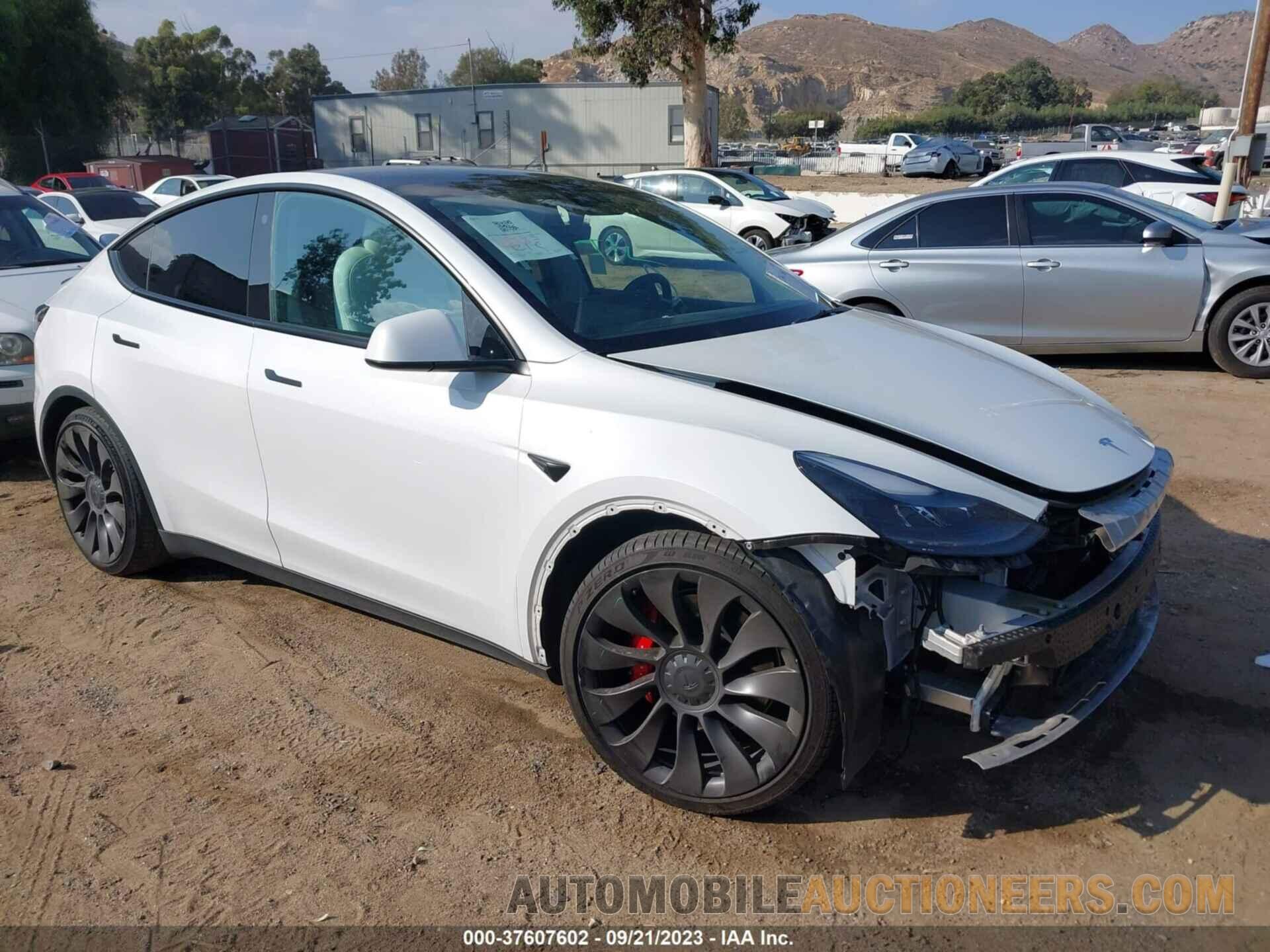 5YJYGDEF9MF230260 TESLA MODEL Y 2021