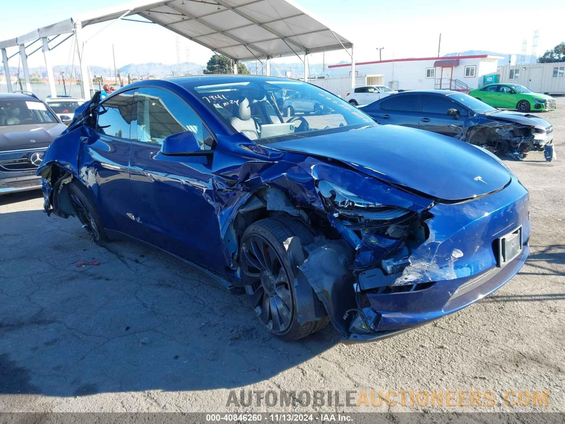 5YJYGDEF9MF250198 TESLA MODEL Y 2021