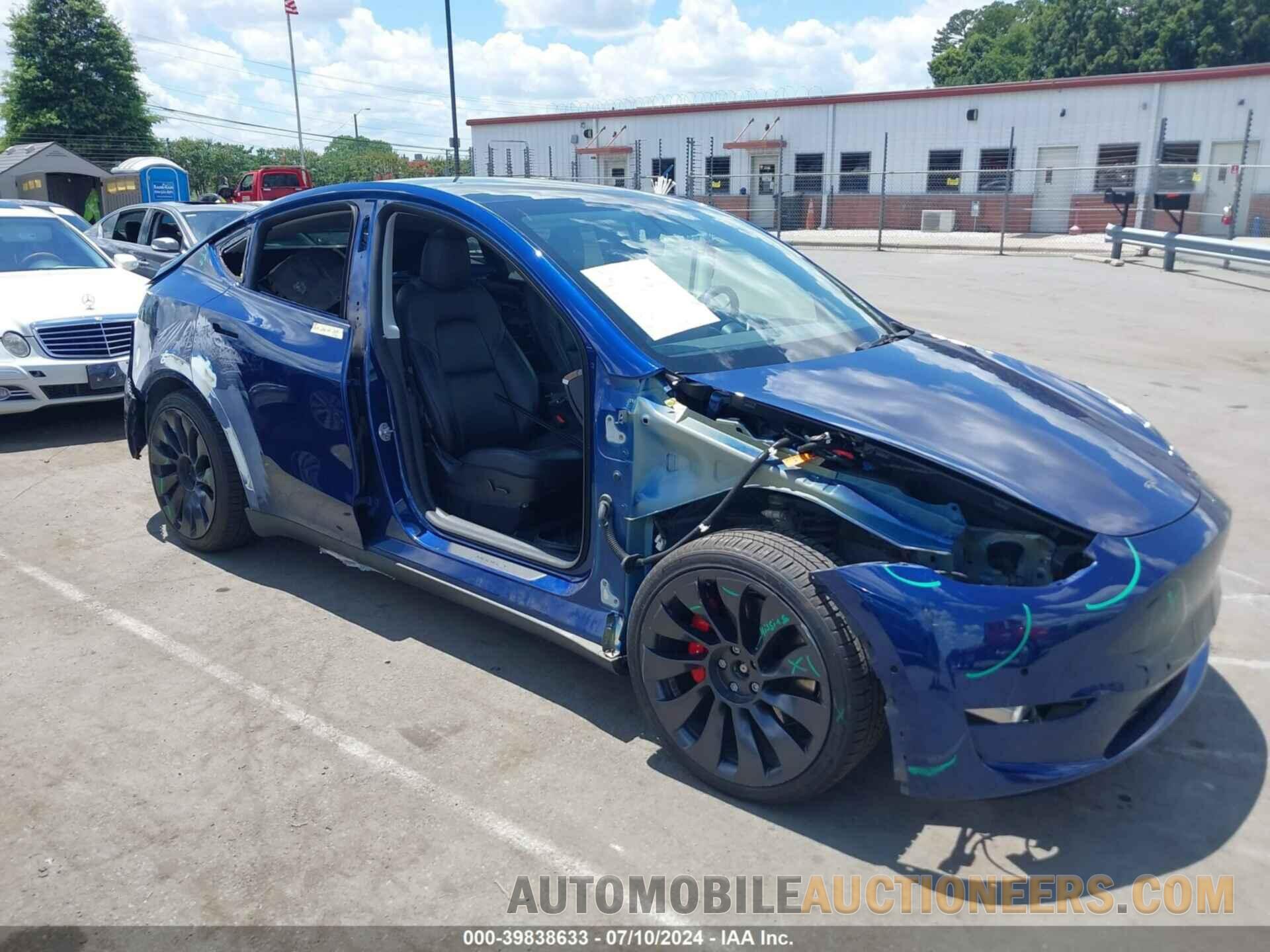 5YJYGDEF9MF251416 TESLA MODEL Y 2021