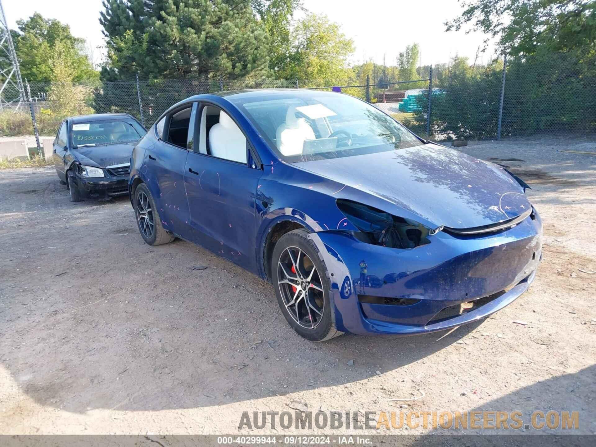 5YJYGDEF9MF257166 TESLA MODEL Y 2021