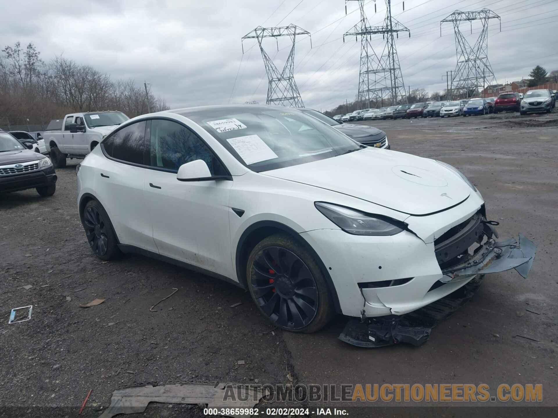 5YJYGDEF9MF268846 TESLA MODEL Y 2021