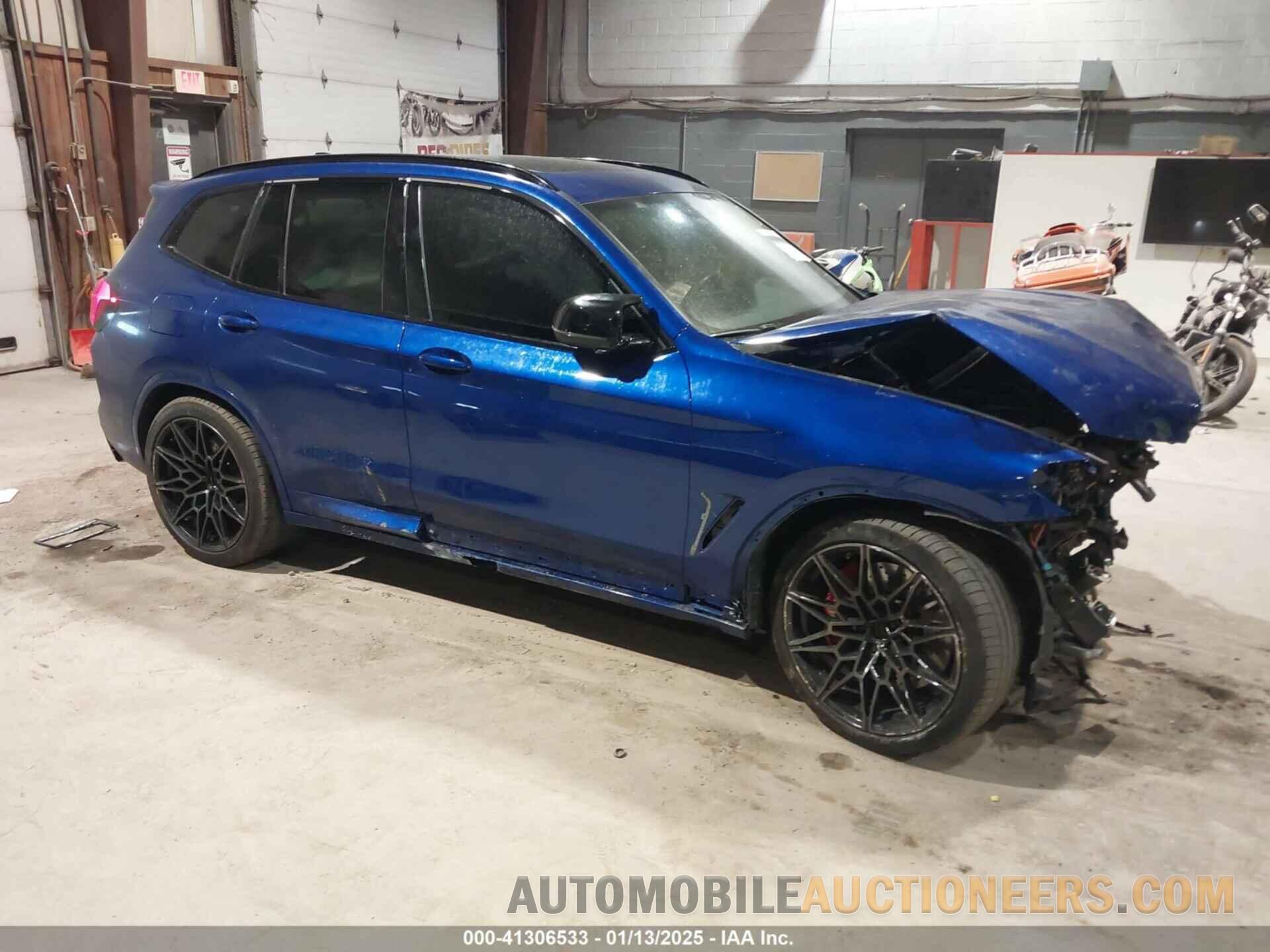 5YM13EC03P9P70498 BMW X3 M 2023