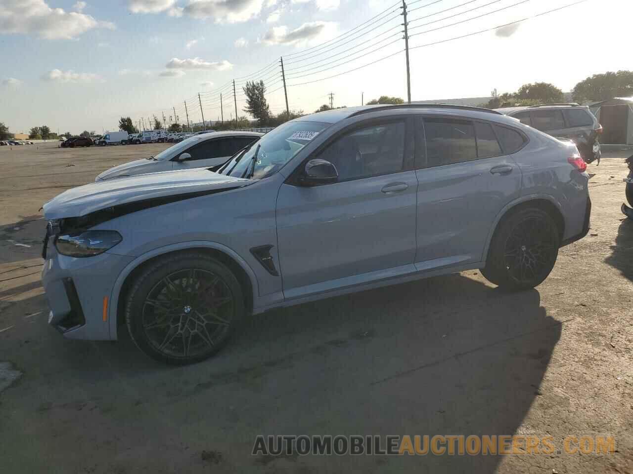 5YM23EC00N9L35827 BMW X4 M 2022