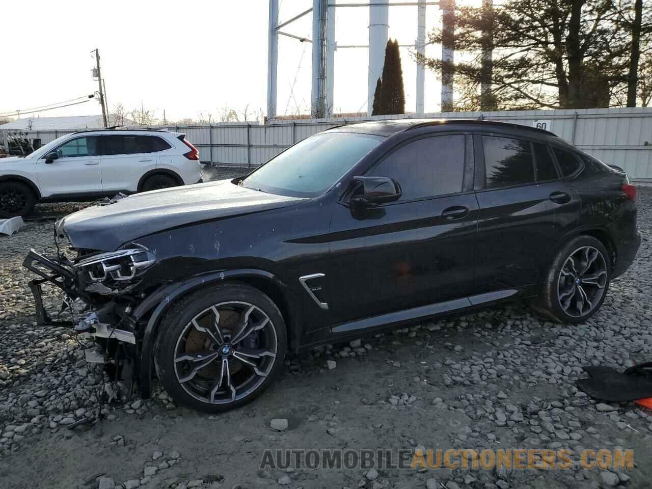 5YMUJ0C06L9B14542 BMW X4 2020