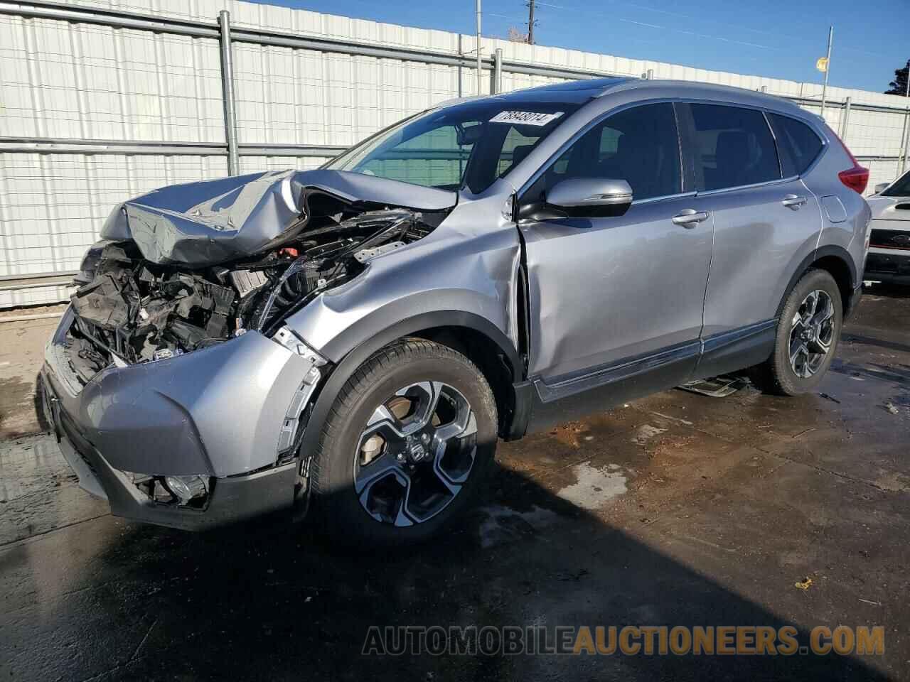 7FARW2H90JE041675 HONDA CRV 2018