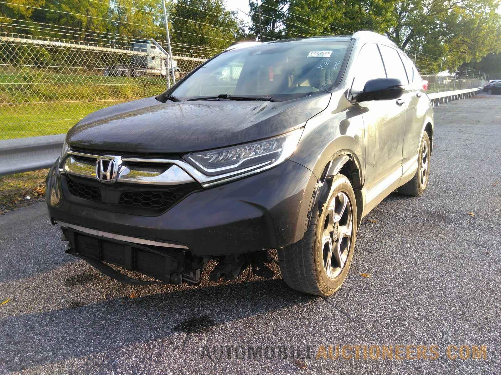 7FARW2H90JE099639 Honda CR-V 2018