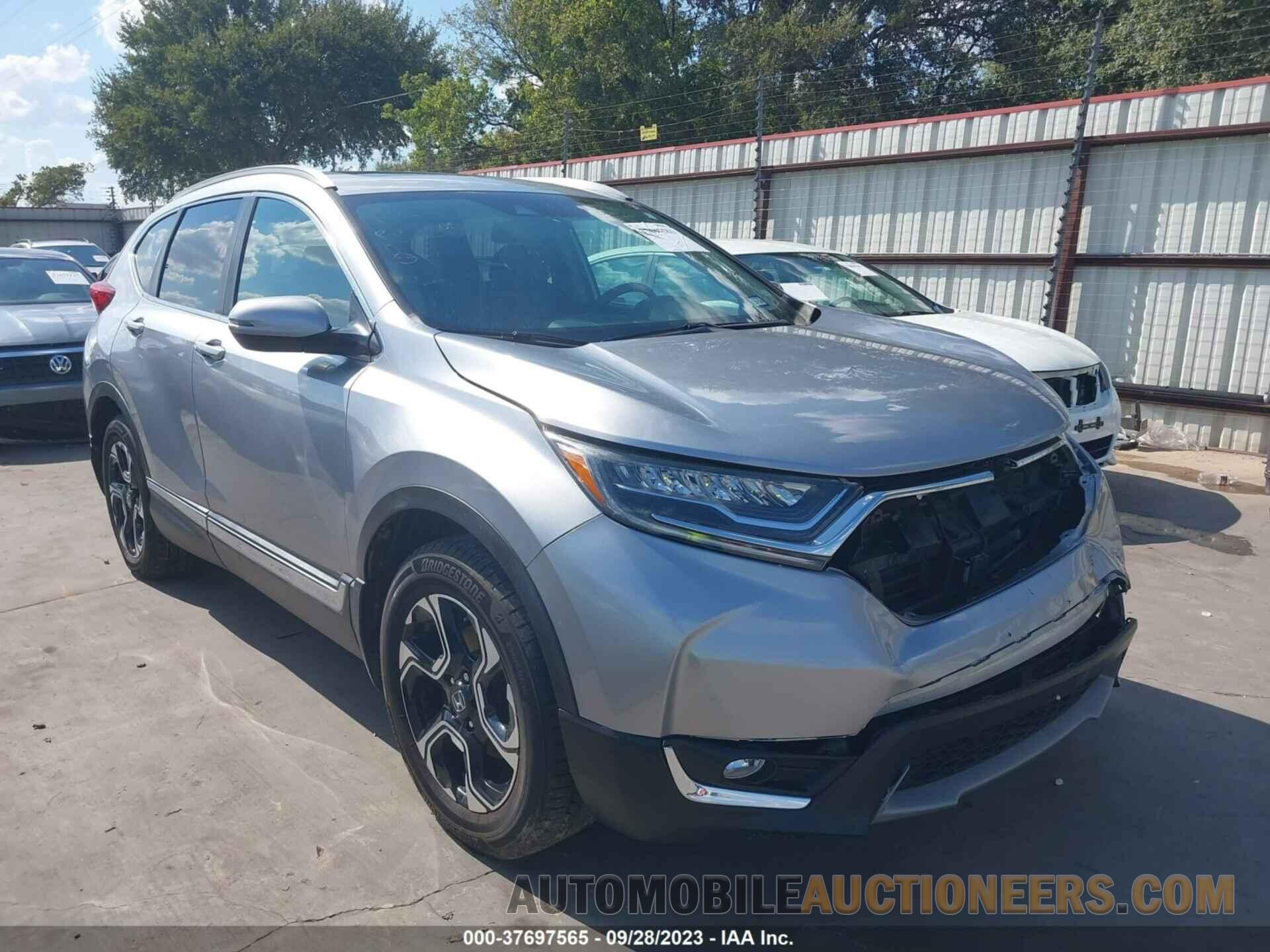 7FARW2H99JE025068 HONDA CR-V 2018