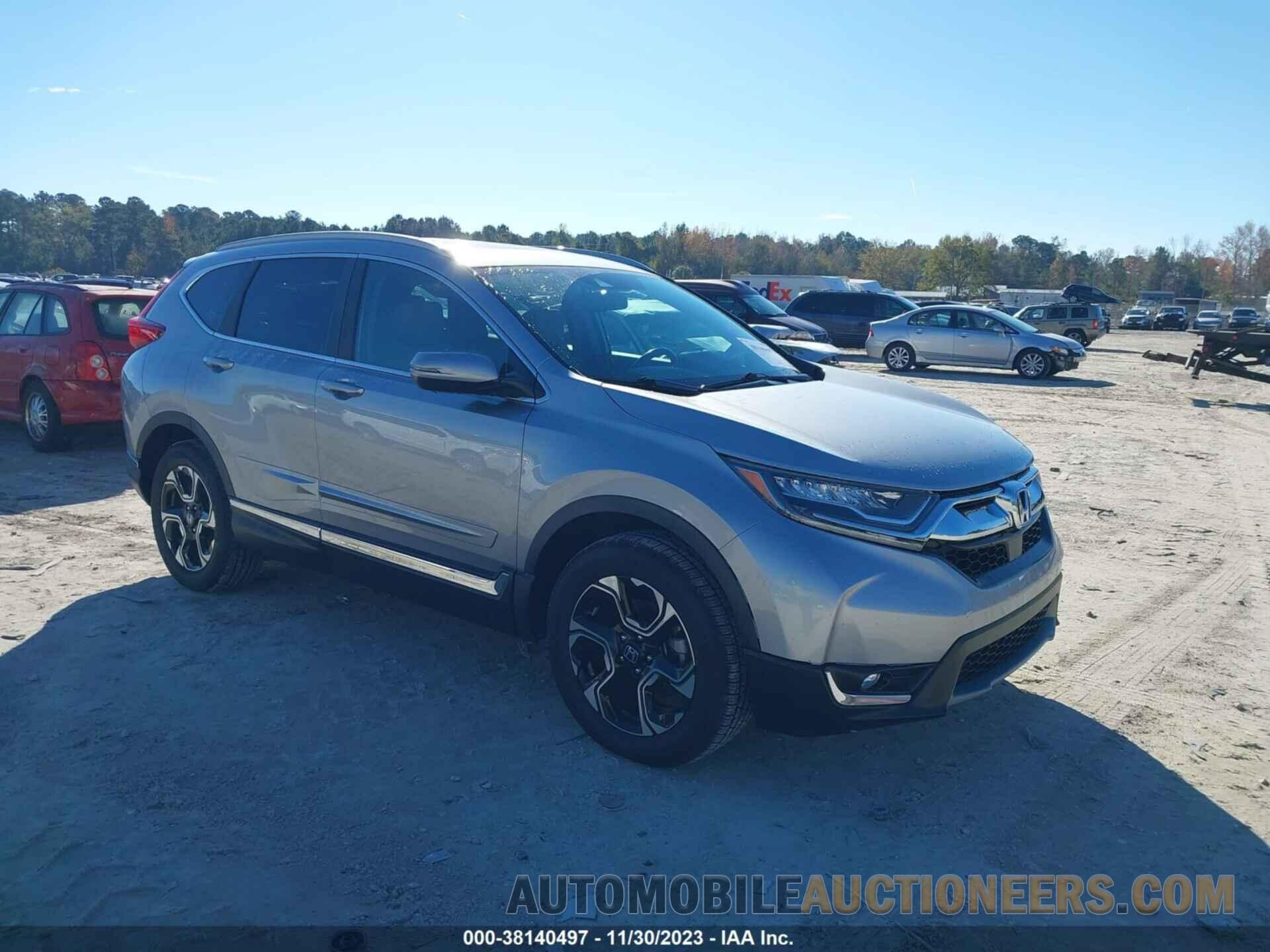 7FARW2H99JE051976 HONDA CR-V 2018