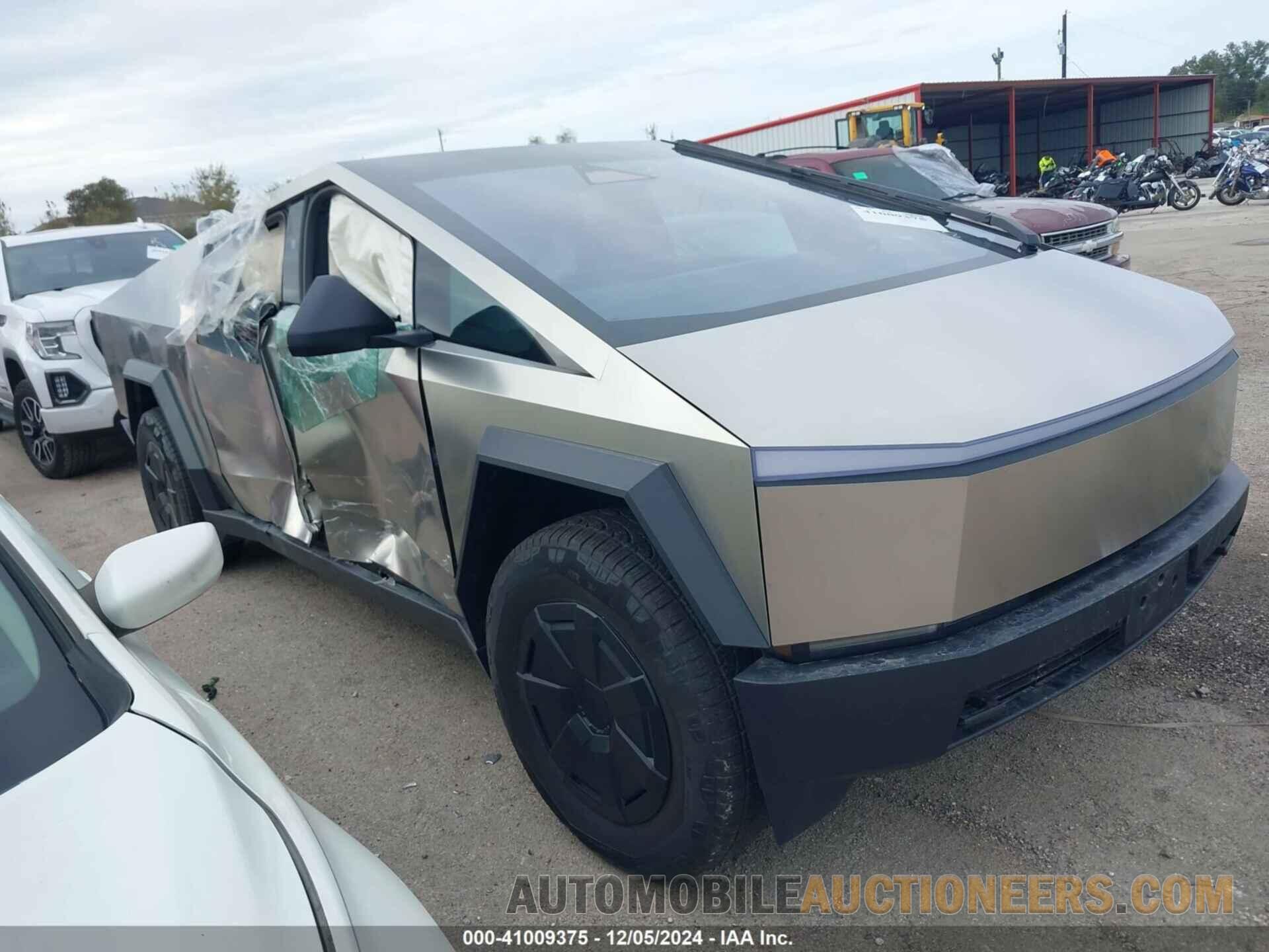 7G2CEHED8RA029960 TESLA CYBERTRUCK 2024