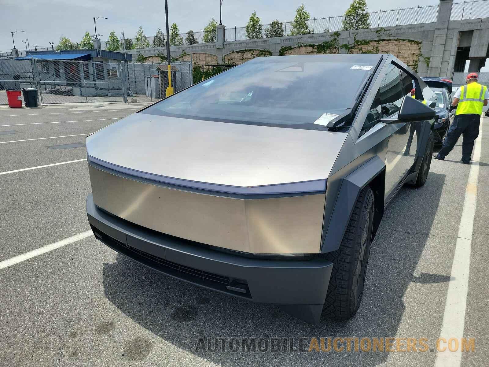 7G2CEHED9RA002556 Tesla Cyber 2024