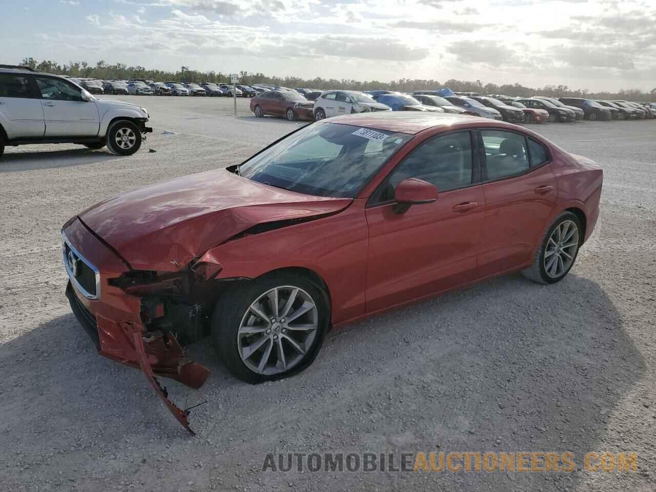 7JR102FK0MG093125 VOLVO S60 2021