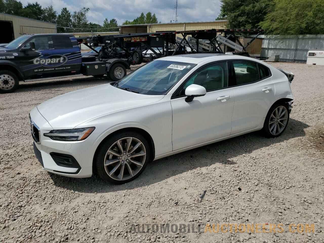 7JR102FK1LG057958 VOLVO S60 2020