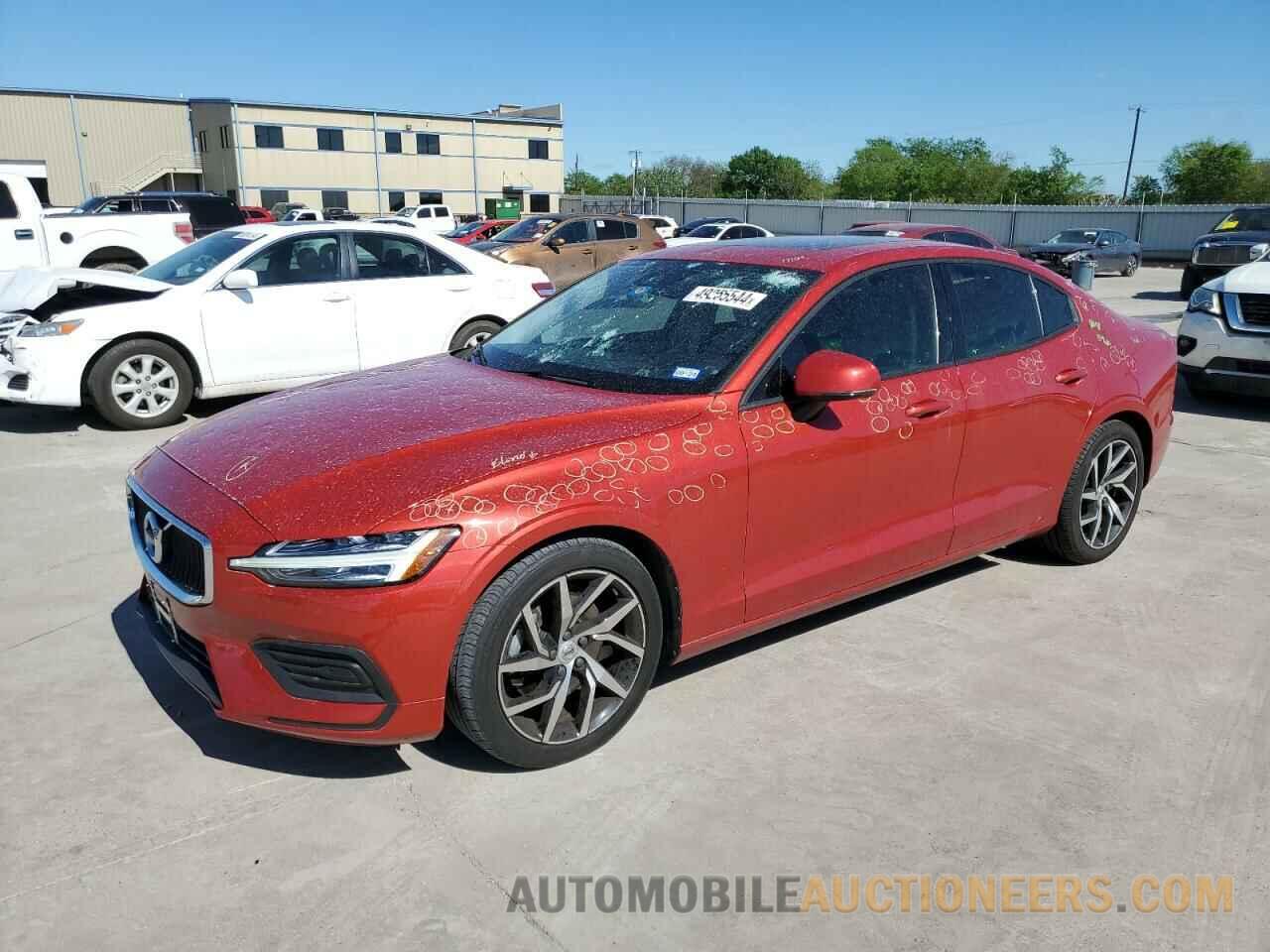 7JR102FK2LG064577 VOLVO S60 2020