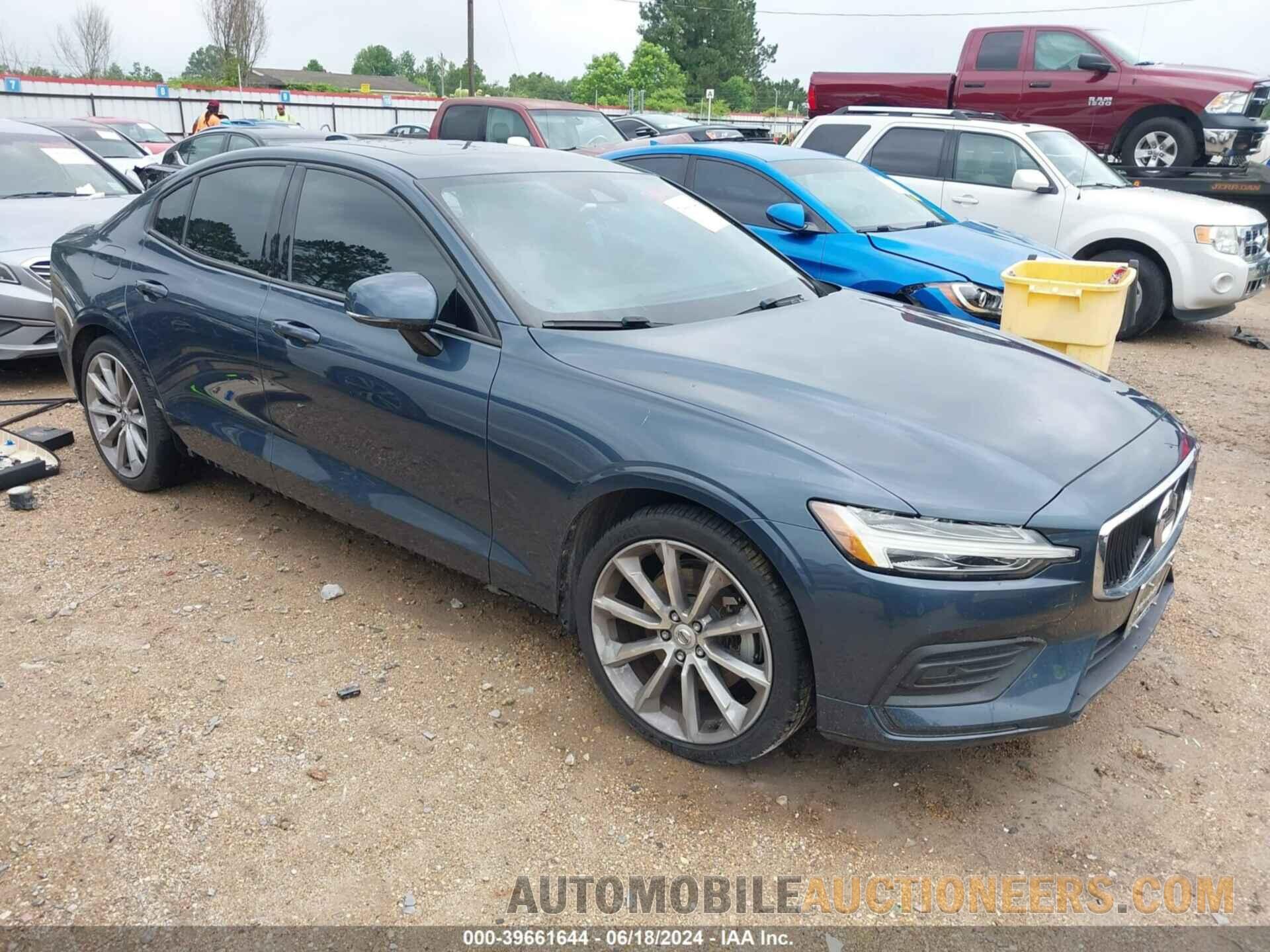 7JR102FK3LG039106 VOLVO S60 2020