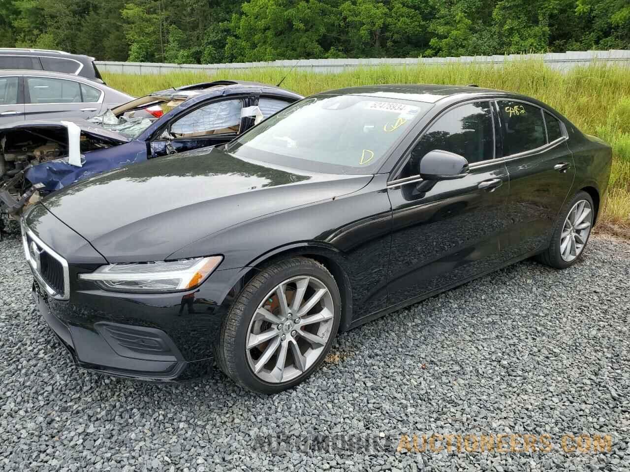 7JR102FK4KG002080 VOLVO S60 2019