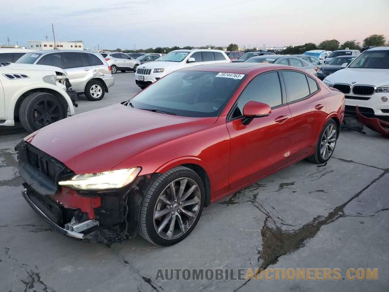 7JR102FK4LG054925 VOLVO S60 2020