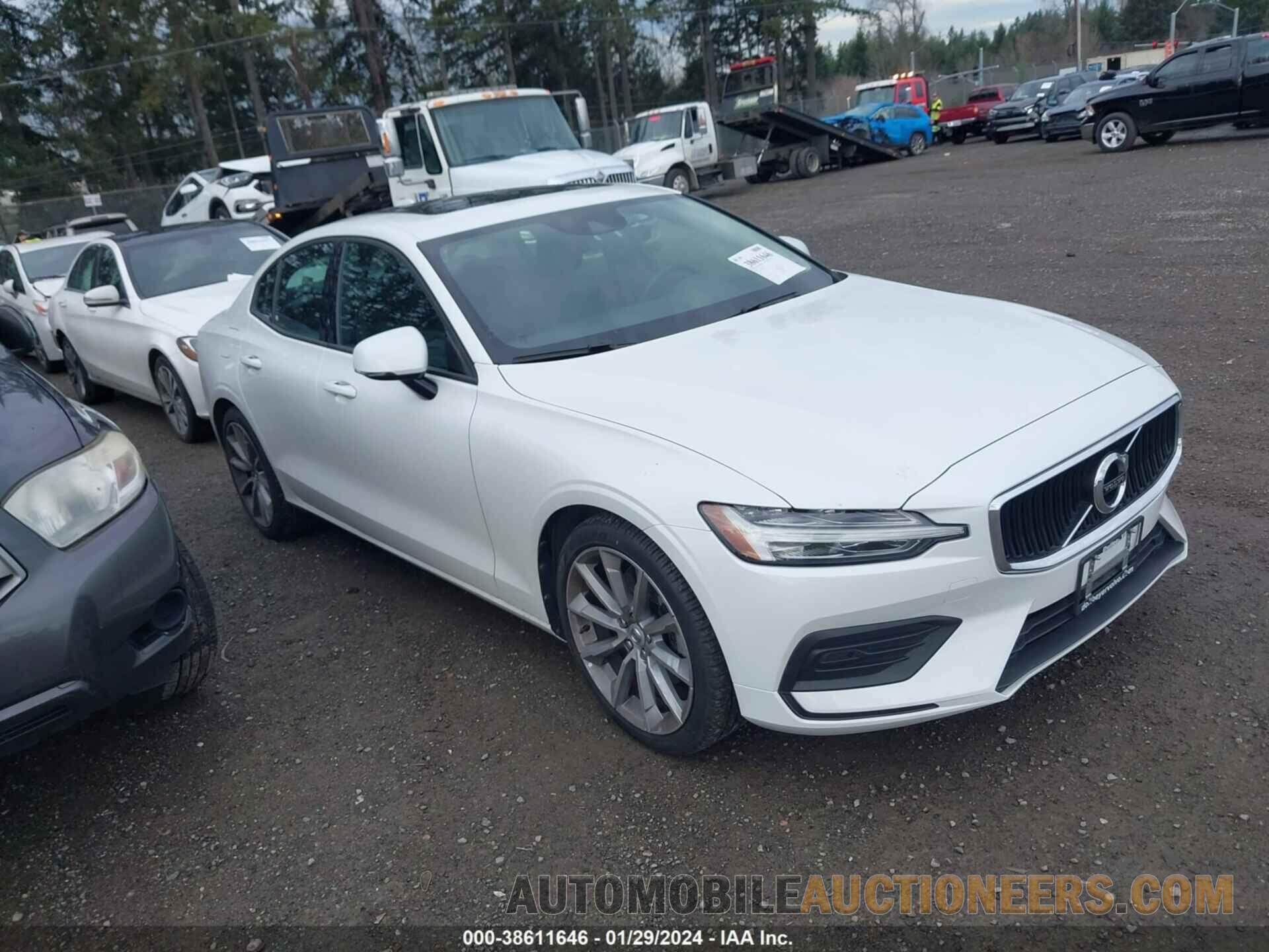 7JR102FK4LG060773 VOLVO S60 2020