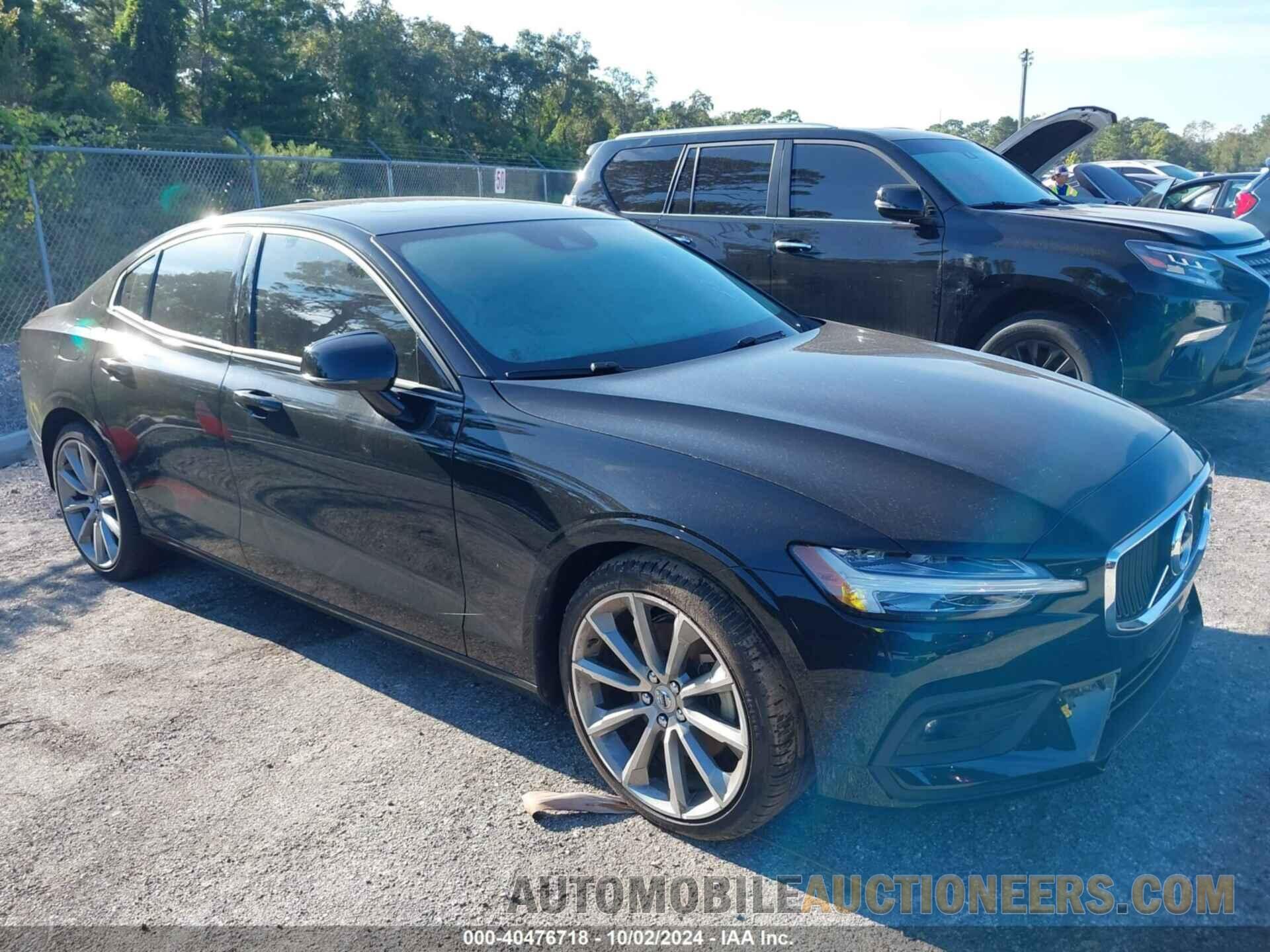 7JR102FK5MG095341 VOLVO S60 2021